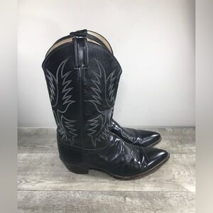 Justin 2040 Men’s Western Cowboy Black Leather Pointy Toe Sleek Boots Size 10.5